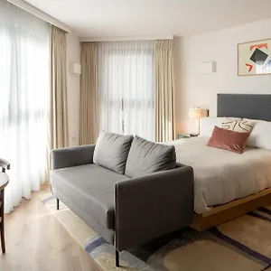 https://rockwell-east.cambridgehotelsuk.com