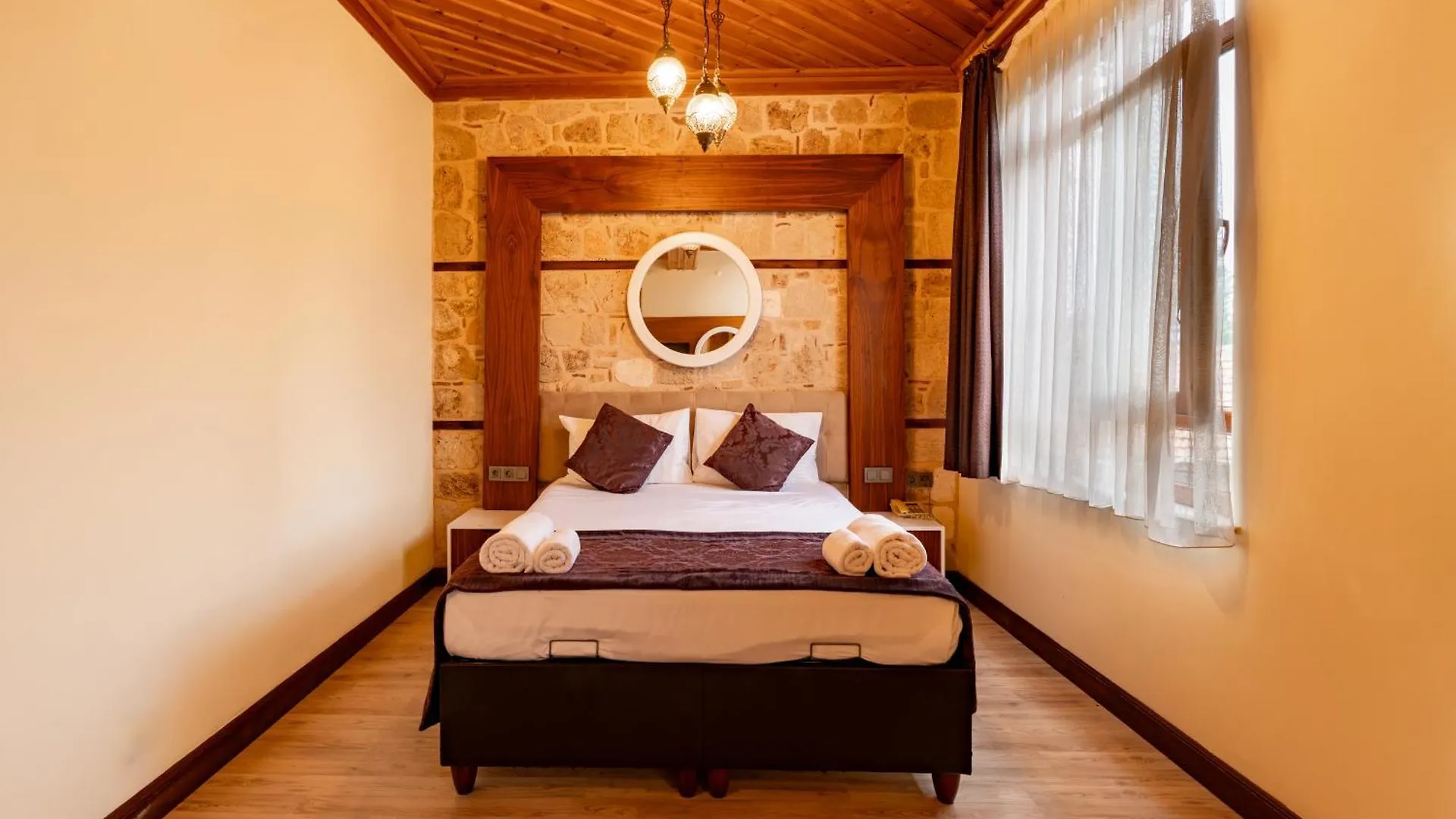 Bacchus Pension Antalya