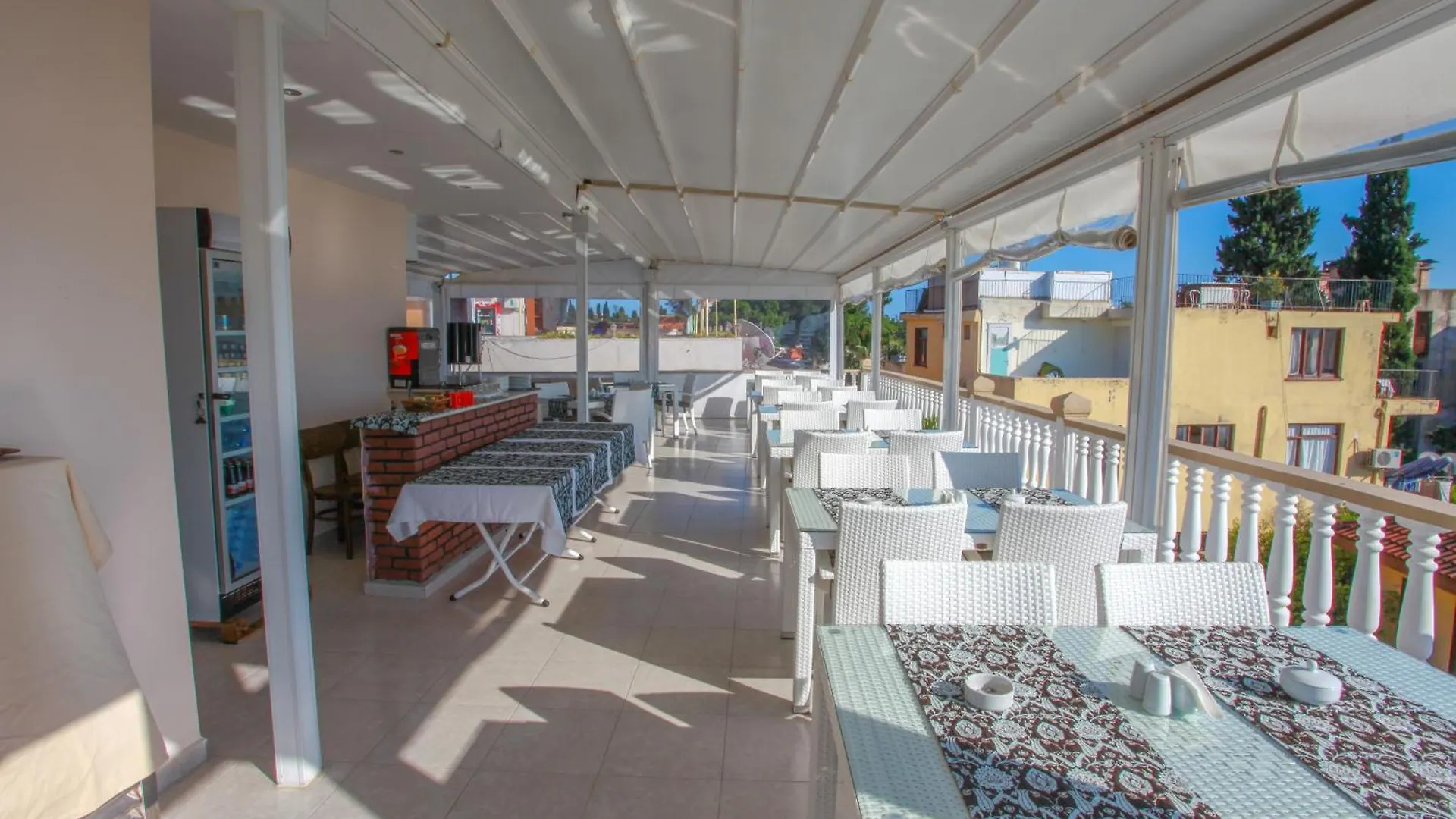 Bacchus Pension Анталья 2*,