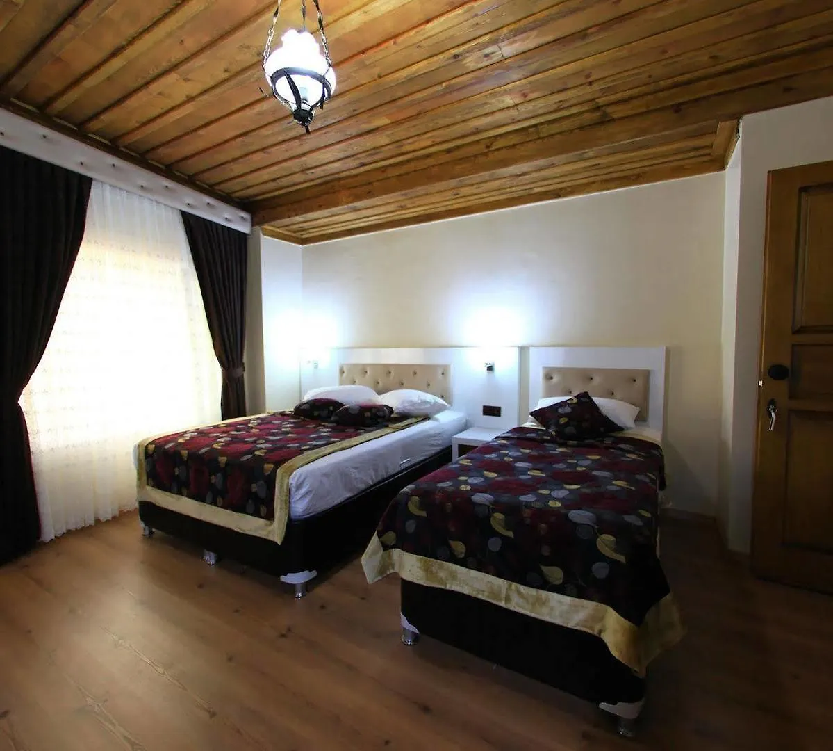 Bacchus Pansiyon Antalya