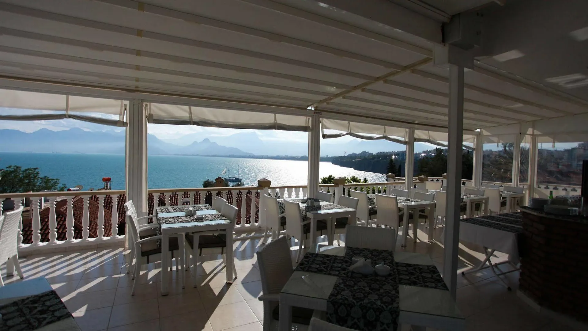 ** Guest house Bacchus Pension Antalya Turkey